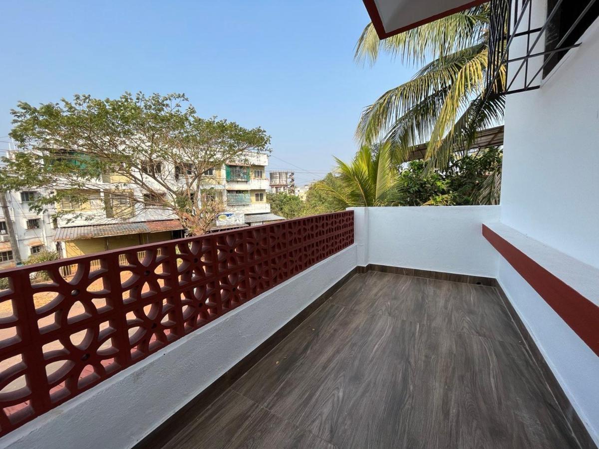 Gayatri Homestay Ratnagiri Ngoại thất bức ảnh