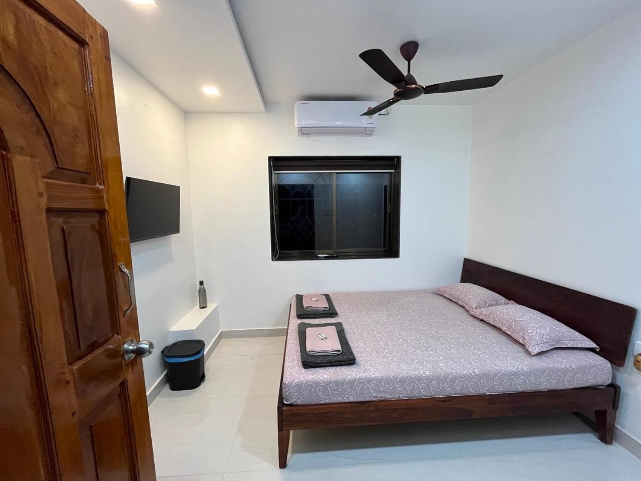 Gayatri Homestay Ratnagiri Ngoại thất bức ảnh